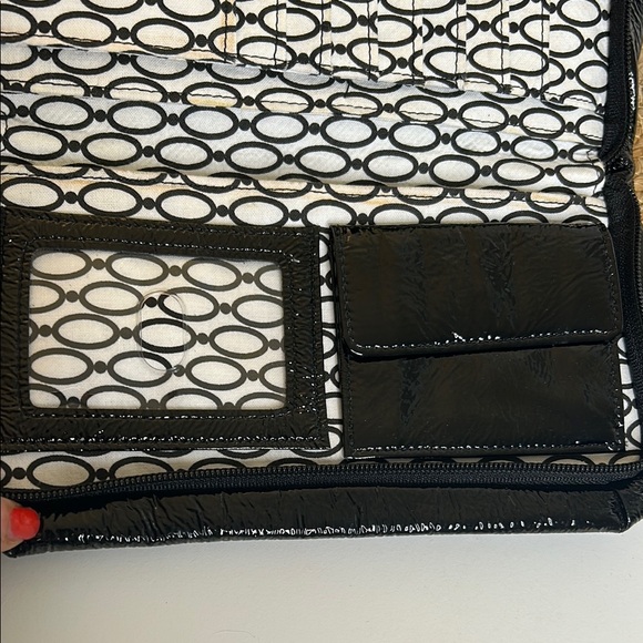 Hobo black leather distressed clutch/wallet - Picture 14 of 15